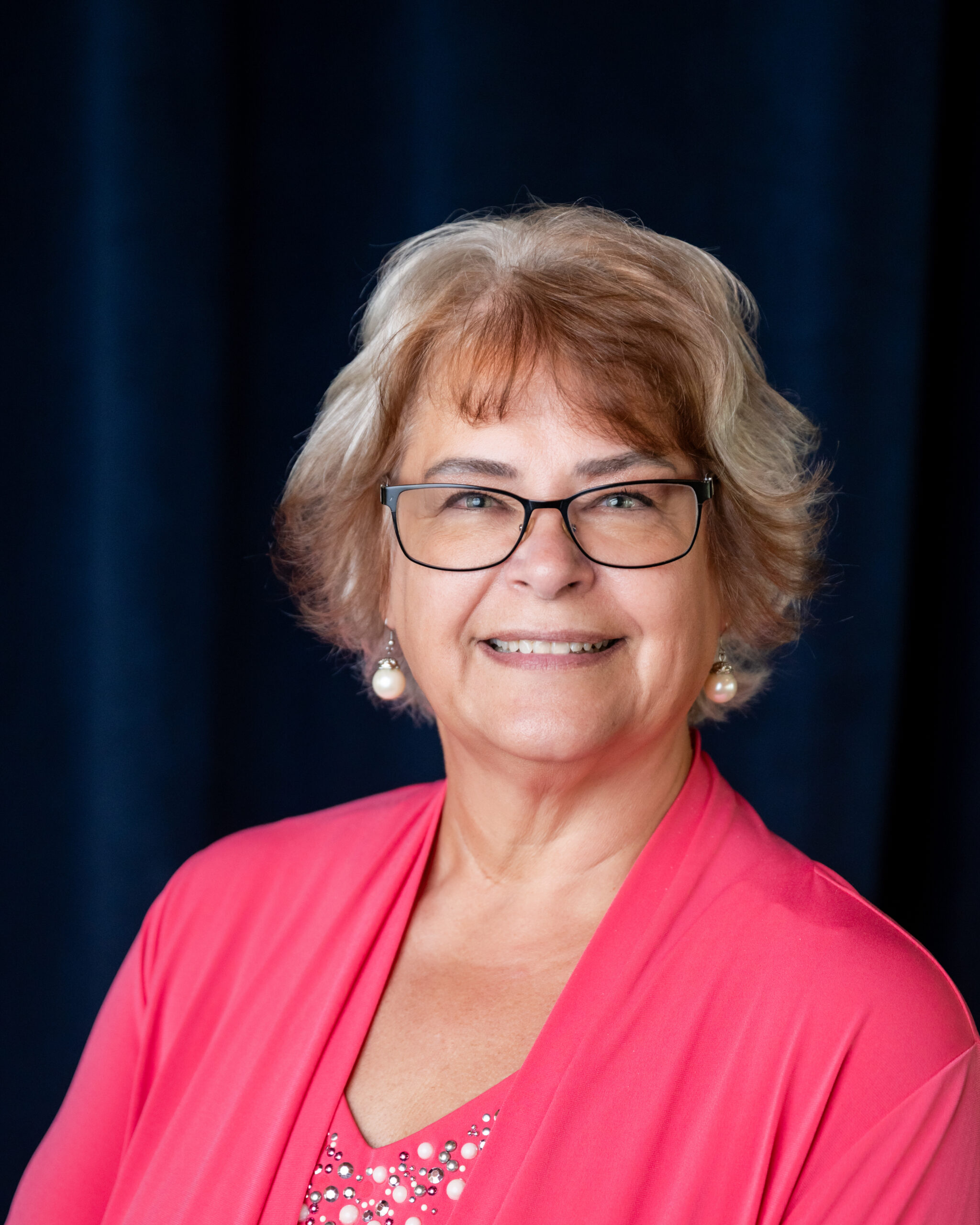 Theresa Quezada Headshot 2025